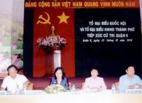 Tổ Đại biểu Quốc hội quận 6 tiếp xúc cử tri