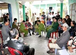 Đi nói cho bà con nghe