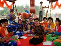Vấn đề hôm nay: Lễ hội Đền Hùng - Một vùng đất, hai di sản