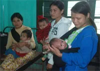 Quận Thủ Đức: Tặng 527 thẻ bảo hiểm y tế cho người nghèo