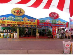 Hội chợ - triển lãm quốc tế khu vực ĐBSCL- Bông lúa vàng Việt - Sóc Trăng Expo 2011