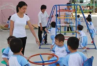 Khó tuyển giáo viên mầm non: Vẫn là bài toán đời sống