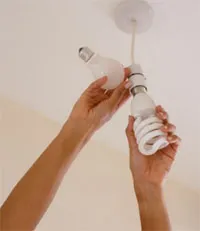 Cùng người dân TP học cách tiết kiệm năng lượng