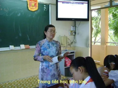 Giáo viên học tập và làm theo tấm gương  đạo đức Hồ Chí Minh