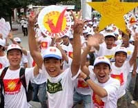 Chú trọng công tác thông tin truyền thông trong thực hiện cuộc vận động “Người Việt Nam ưu tiên dùng hàng Việt Nam” năm 2011