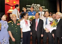 Lễ kỷ niệm 121 năm Ngày sinh chủ tịch Hồ Chí Minh và biểu dương các cá nhân thực hiện tốt cuộc vận động Học tập và làm theo tấm gương đạo đức Hồ Chí Minh