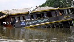 Giật mình về an toàn giao thông đường thủy