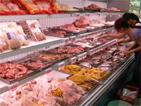 Hôm nay 26/5/2011 điều chỉnh giá thịt gia súc gia cầm