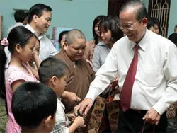 Việt Nam dự Hội nghị LHQ về phòng chống HIV/AIDS