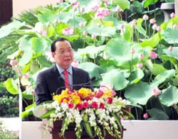 Học tập và làm theo tấm gương đạo đức Hồ Chí Minh: Phát biểu của ông Lê Thanh Hải - ủy viên Bộ Chính trị, Bí thư Thành ủy TPHCM tại lễ kỷ niệm 100 năm ngày Bác Hồ ra đi tìm đường cứu nước