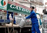 Giá gas tháng 7/2011 giảm 8.000-10.000 đ/bình 12kg