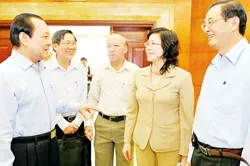 Tiếp tục đẩy mạnh việc kiềm chế lạm phát, ổn định thị trường giá cả từ đây đến cuối năm