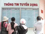 Bấp bênh cung cầu lao động