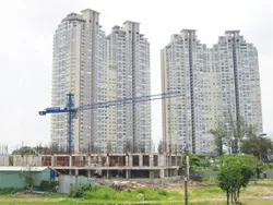 Tái định cư, chuyện còn dài