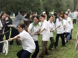Sân chơi văn hóa cho công nhân: cần được quan tâm đúng mức br ifont size=2Bài 1: Công nhân cần sân chơi văn hóa/font/i