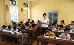 Năm học 2011- 2012: Áp lực trường lớp vẫn cao