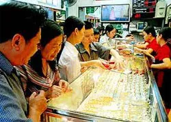 PV Ông Nguyễn Tuấn Quỳnh - Phó TGĐ Công ty CP Vàng bạc đá quý Phú Nhuận - PNJ về diễn biến giá vàng trong nước