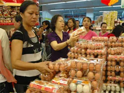 TPHCM: Tiếp tục thực hiện nhiệm vụ bình ổn giá các mặt hàng
