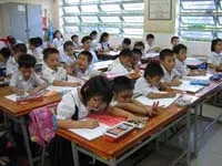 HĐND TPHCM tổ chức Hội nghị chuyên đề “Kế hoạch năm học 2011-2012”: Thiếu vốn, trường chậm tiến độ