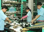 Ngành da giày gồng mình vượt khó