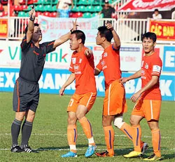 Nỗi buồn V-League