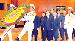 Các địa phương viếng đồng chí Võ Chí Công