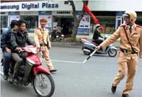 Kiên quyết lập lại trật tự giao thông