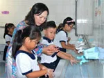 TP.HCM phát động chương trình “Hợp sức vì vệ sinh trường học 2011