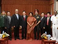 Chủ tịch nước tiếp thân mật Thứ trưởng Quốc phòng Ấn Độ