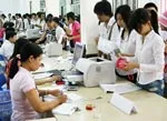 Học phí trường ngoài công lập: Khó cho SV nghèo