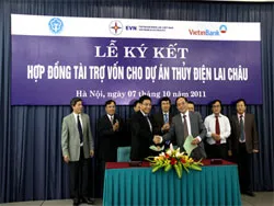 Lễ ký kết hợp đồng tài trợ vốn cho dự án thủy điện Lai Châu
