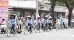 “Đi xe đạp - vì môi trường văn hóa giao thông”