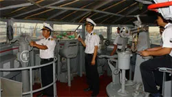 Lữ đoàn 125 kỷ niệm 50 năm đường Hồ Chí Minh trên biển và đón nhận huy chương quân công hạng nhất