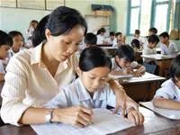 Từ học phí nghĩ về xã hội hóa giáo dục ở ngoại thành