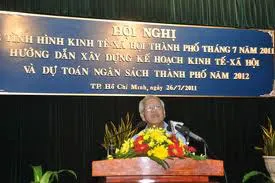 TP họp thường kỳ kinh tế - xã hội tháng 10, 10 tháng đầu năm 2011