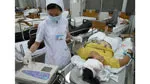 Đẩy mạnh việc xã hội hóa công tác khám, chữa bệnh để giảm tải ở các bệnh viện Nhà nước.