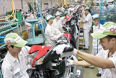 Sự phát triển thiên về số lượng của doanh nghiệp FDI có nguy cơ gây thiếu hụt ngoại tệ và rủi ro tỷ giá trong tương lai…?