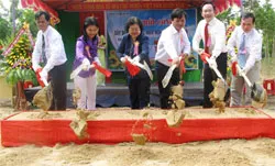 Bảo hiểm AAA: Tài trợ xây dựng trường mầm non xã Quang Minh