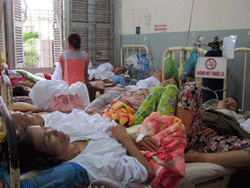 TPHCM: 40 giường bệnh/1 vạn dân