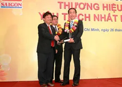 PV ông Trần Thế Tuyển – Tổng biên tập Báo SGGP về chương trình “Hàng Việt được yêu thích năm 2011 do báo SGGP thực hiện