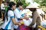 Tổ chức đợt cứu trợ phục hồi cho bà con sau lũ