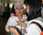 Tặng vé xe Tết cho công nhân