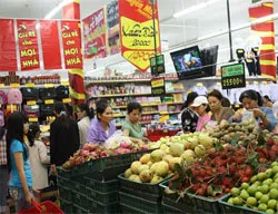 Tết Nhâm Thìn - Tết đầu tiên có giá hàng hóa thấp hơn ngày thường.