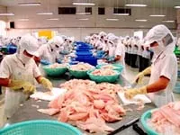 Xuất khẩu cá tra đặt mục tiêu đạt 2 tỷ USD trong năm 2012