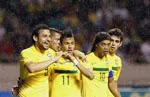 Brazil gọi lại Ronaldinho nhưng bỏ rơi Kaka và Robinho