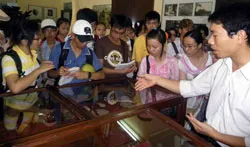 Cử nhân ngành Lịch sử: Yếu từ khâu soạn thảo văn bản