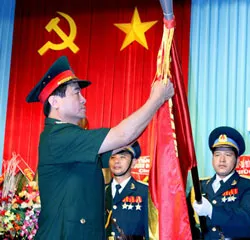 Sư đoàn 370 không quân đón nhận danh hiệu Anh hùng LLVT nhân dân