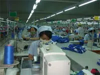 Hoạt động ngành công nghiệp và thương mại tháng 2 và 2 tháng năm 2012