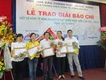 Trao giải báo chí viết về kinh tế nông nghiệp và phát triển nông thôn lần 1 - 2011