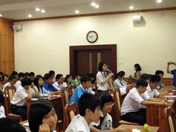 Tiếng nói học sinh TPHCM lần 4 - năm 2012